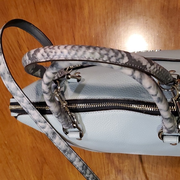 Like NEW* Coach exotic Emma bag
